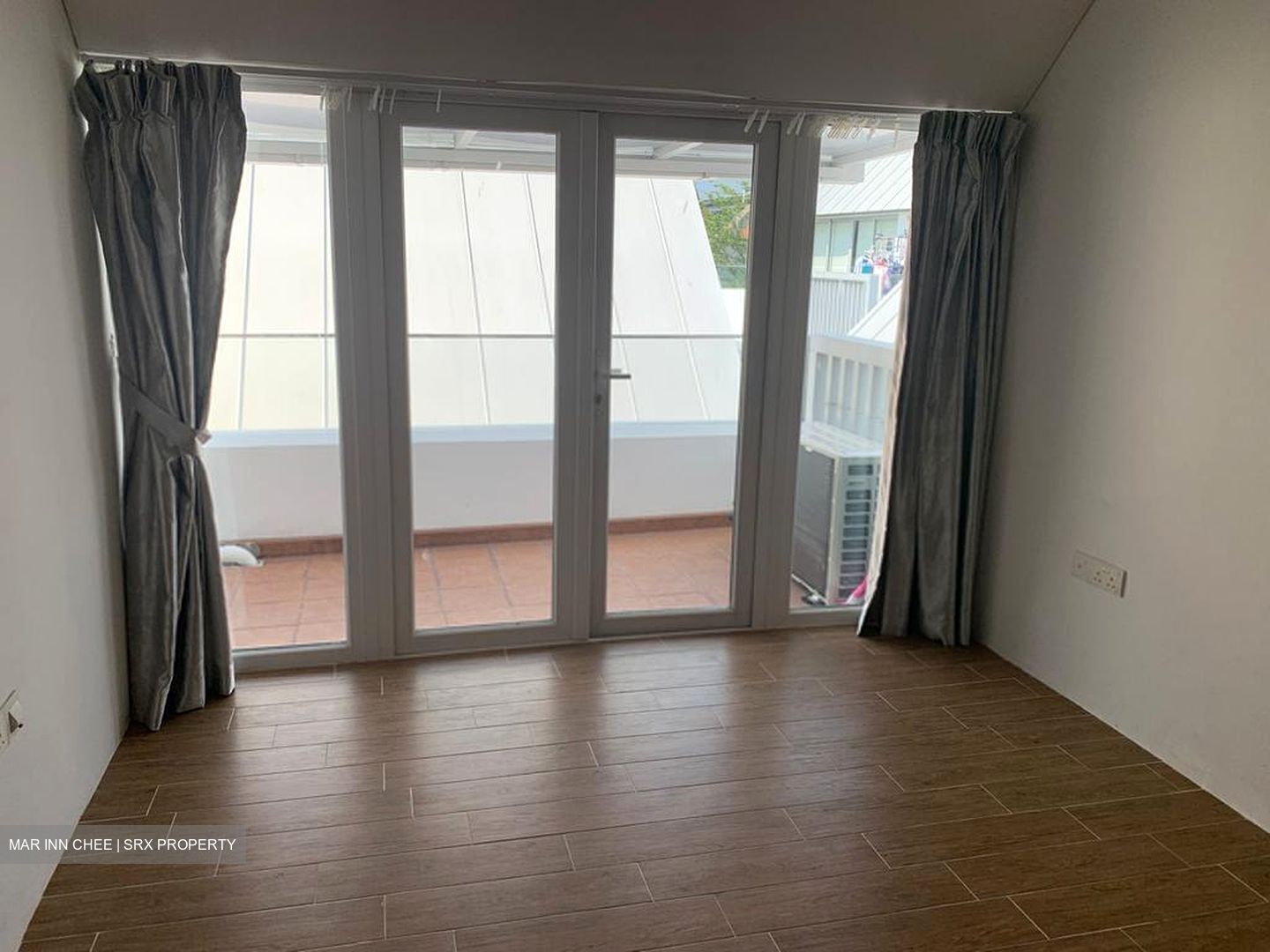 Cotswold Close (D13), Terrace #573118241